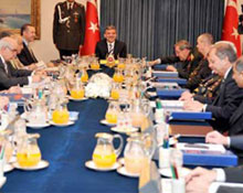 MGK açılıma devam dedi