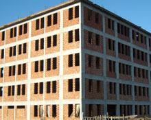 Atıl bina isyanı