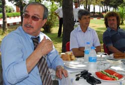 TOMAÇ'A KAL BASKISI