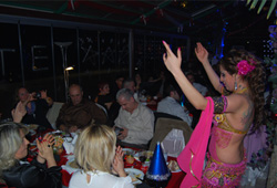 Tuana yeni yıla dağmasını vurdu