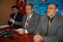 Saadet yeni Başkan'ı tanıttı