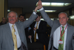 Kahvecioğlu ezdi geçti