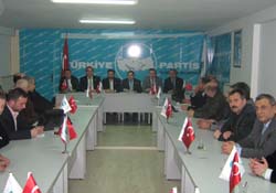 TP'de ana gündem erken seçim