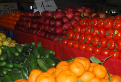 Hal Kanu'nu pazarcıyı ikiye böldü