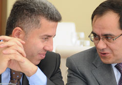 Bakan Demir'den güçbirliği çağrısı