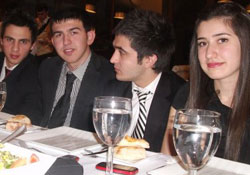 Nabız'cılar yemekte buluştu