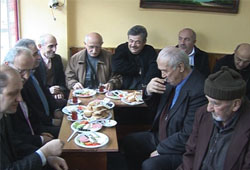 Oy kaygısıyla hizmet yapmayacağız