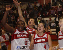 ERTELEME MAÇI SBK'NIN 79-70