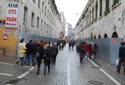 Gazi Caddesi trafiğe kapanıyor