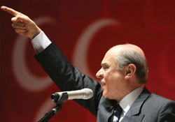 Bahçeli: Anayasa kutsal bir metin değildir