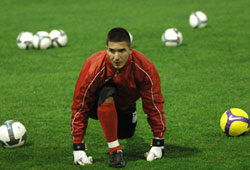 Gözünü Avrupa'ya dikti