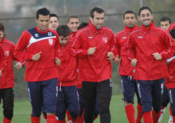 Kenan ve Hakan kart sınırında