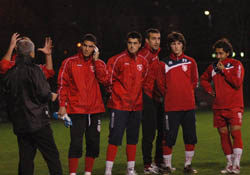 SÖZ SIRASI FUTBOLCULARIMDA