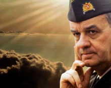 AK Partili Sağlam Başbuğ'u alkışladı