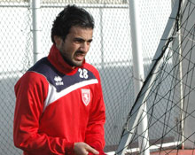 Kendini kabul ettirdi