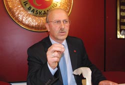 Bulanık suda avlanacak balık değiliz