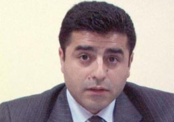 Demirtaş başkan Aynaya tasfiye
