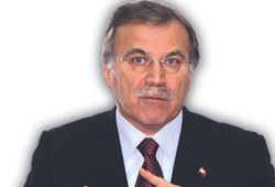 Şahin: 'Seçim barajı düşebilir'