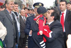 Güzeloğlun'dan valiye ziyaret