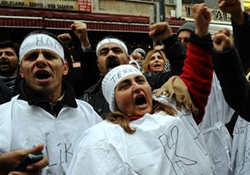 Tekel işçileri için bir gün iş bırakacaklar