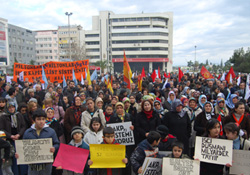 Emekçiler sokaklardaydı