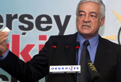 'Darbe tehdidi aldık'