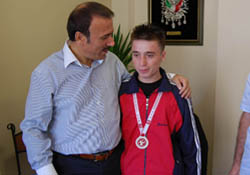 Hüseyin'in milli forma sevinci