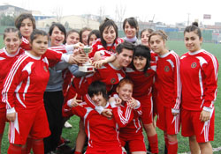 TİCARET BUNU HEP YAPIYOR