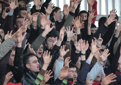 ÜZERİMİZE DÜŞENİ YAPACAĞIZ