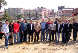 Öğrencilere yolda uygulamalı ders