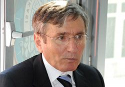 İşçiler Hizmet-İş'in yüzüne tokadı indirdi