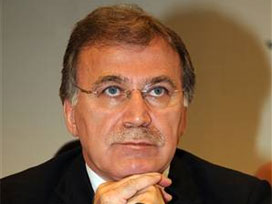 Şahin'den kuvvetler ayrılığı vurgusu