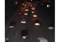 Raylı mağdur etmeye devam ediyor