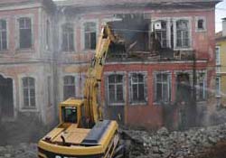 Trabzon'da 22 bina yıkıldı
