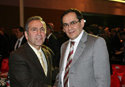 Bakan'a arkadaş sürprizi