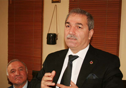 Demirtaş esnafları dinledi