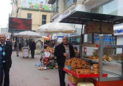 Mecidiye ve Saathane esnafı mutsuz