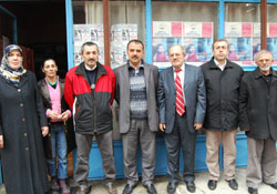 Yardım eli uzatıyorlar