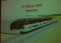 Makinistsiz Tren Projesi'ne Vali'den destek