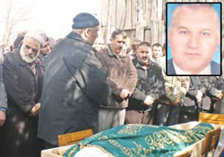 Albayrak toprak oldu