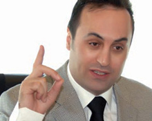 Reyiz İsrail'in hedefi oldu