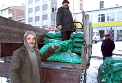 kömürcülerin yüzü güldü