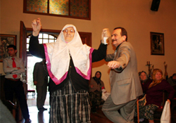 Demirtaş yaşlıları unutmadı