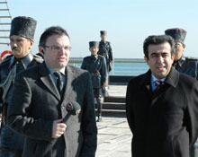 Güzeloğlu TRT'de Samsun'u anlattı