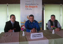 Yorum değil şov yapıyorlar