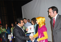 TÜBİTAK 2010 Araştırma Projeleri Bölge Finalinde Feza  damgası