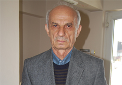 Emekli eğitimciden örnek atılım