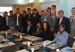 DSP'li gençler kolları sıvadı