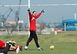 Ahmet'i geçemediler