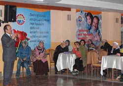 Bayanlara 'Değişimi' anlattı